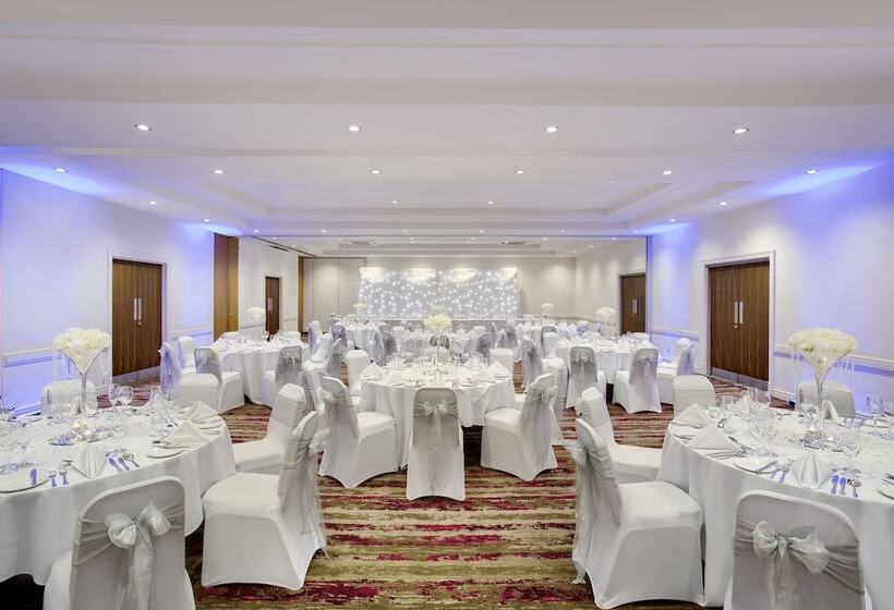 酒店 Leonardo East Midland Airport