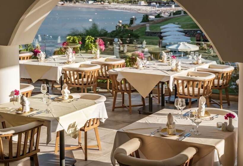 Отель Lindos Royal Resort