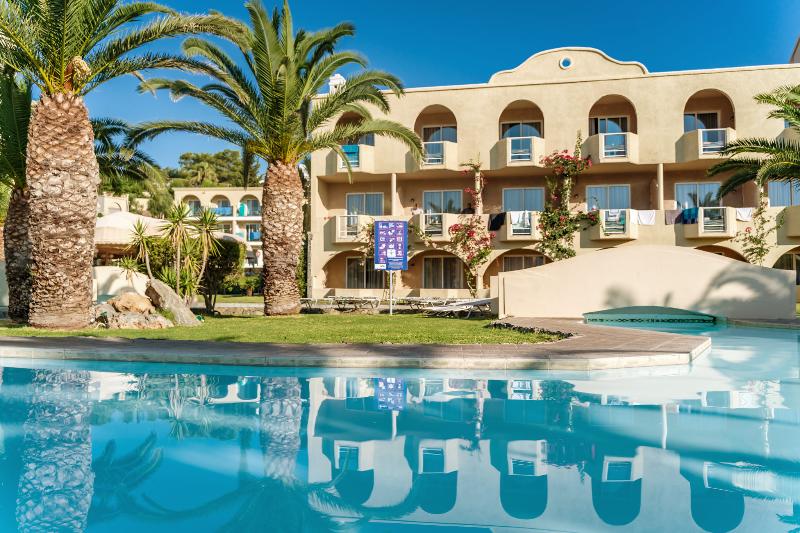 Отель Lindos Royal Resort