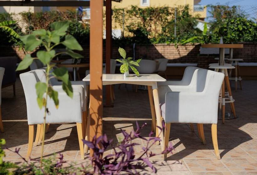 בית מלון כפרי Louvre