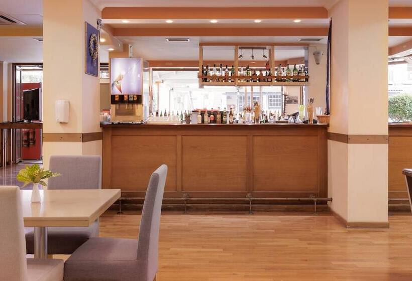 בית מלון כפרי Louvre