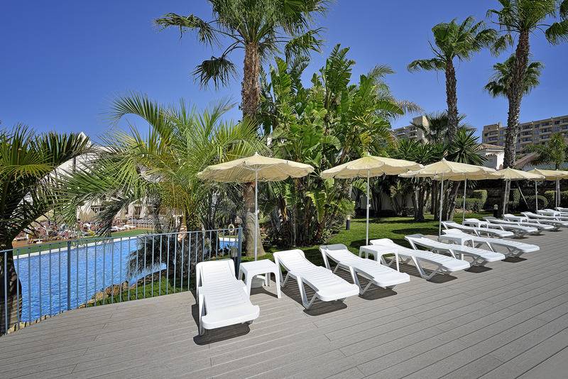 ホテル Mac Puerto Marina Benalmádena