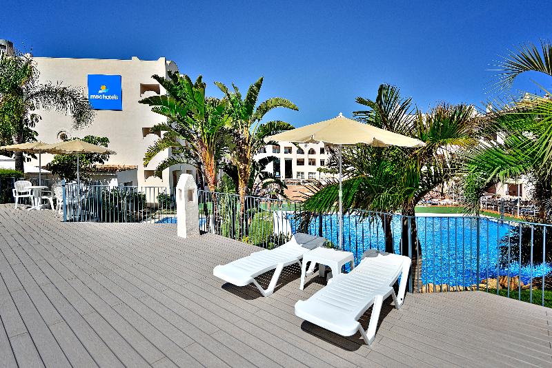 ホテル Mac Puerto Marina Benalmádena