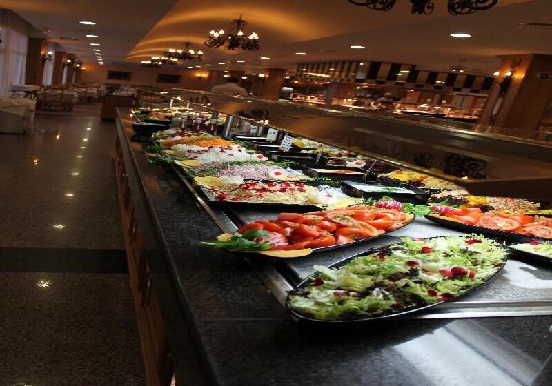 هتل Mac Puerto Marina Benalmádena