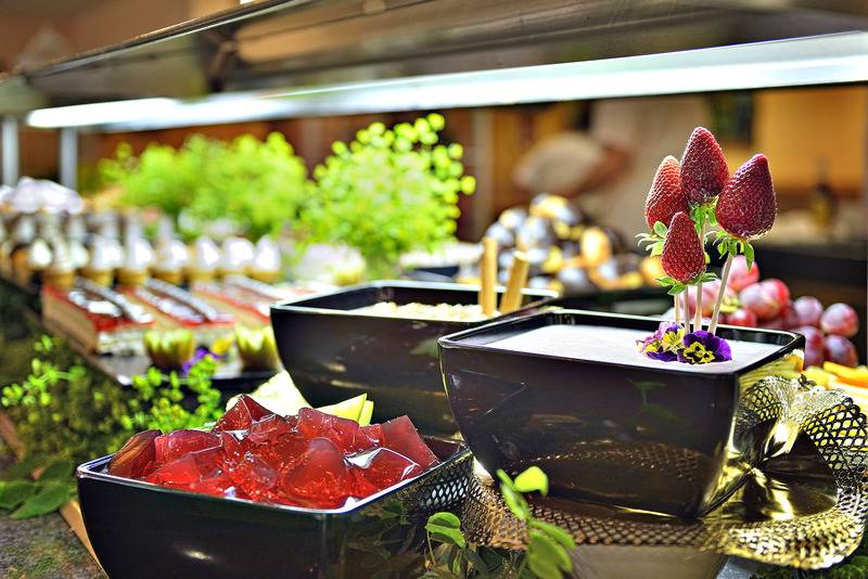 ホテル Mac Puerto Marina Benalmádena