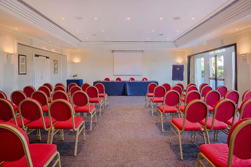 فندق NH Catania Parco Degli Aragonesi