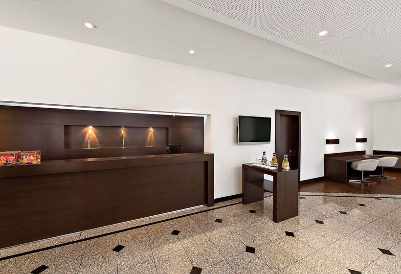 ホテル NH Mannheim Viernheim