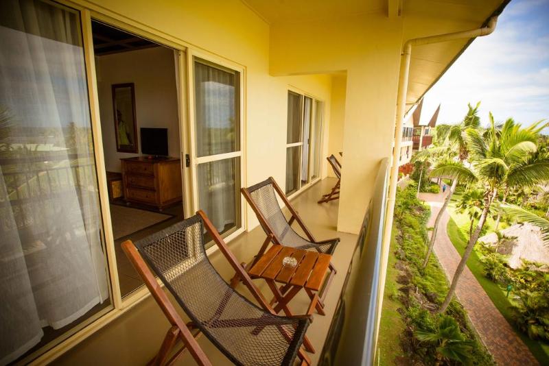 فندق Outrigger Fiji Beach Resort