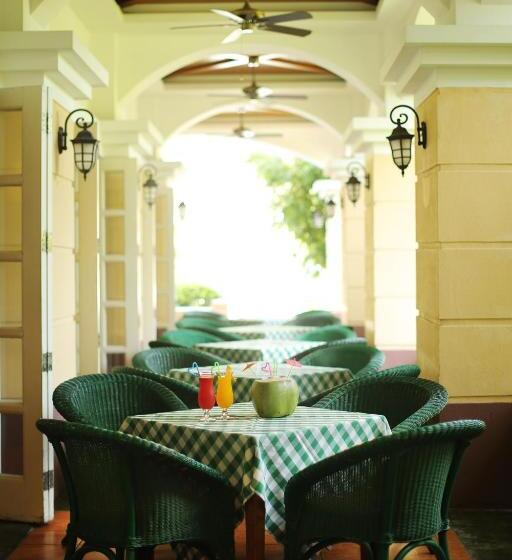 בית מלון כפרי Palm Beach Resort & Spa