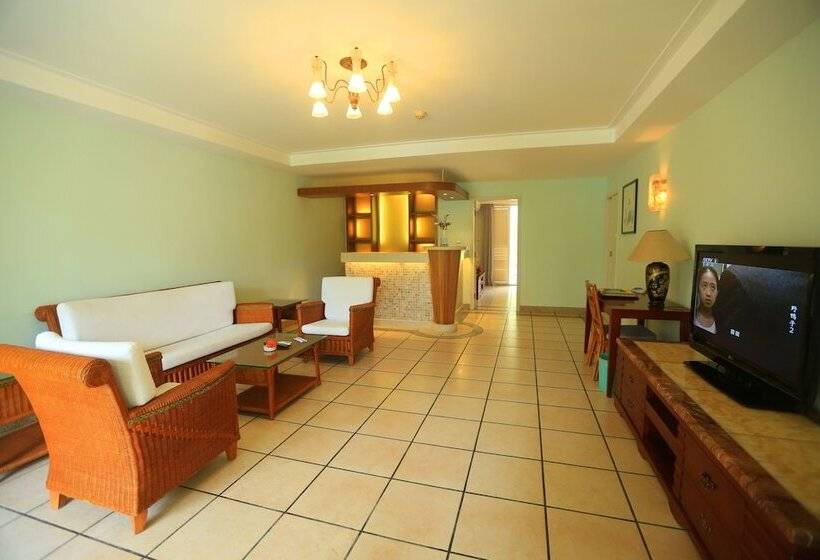 בית מלון כפרי Palm Beach Resort & Spa