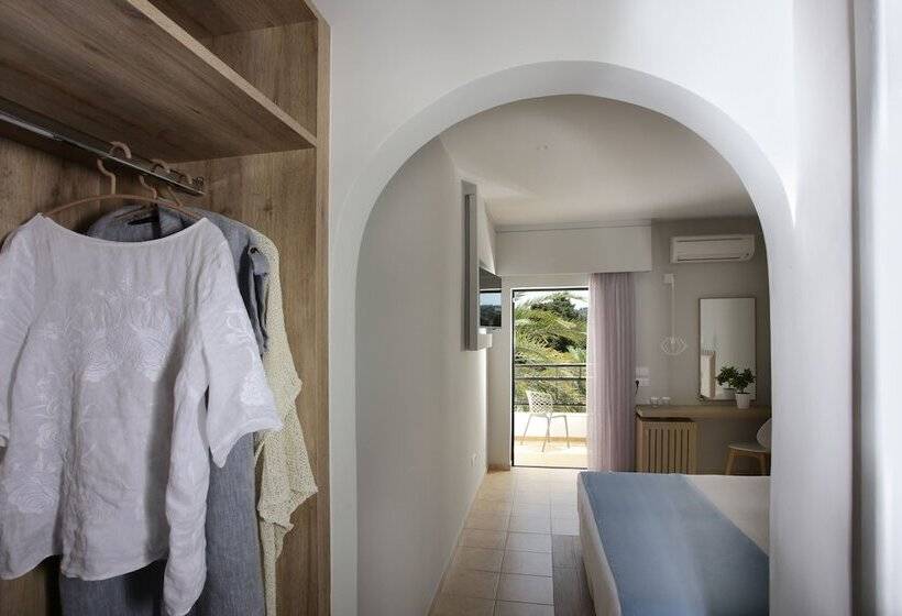 Paradise Hotel Corfu