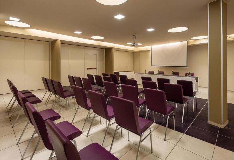 Отель Precise House Montaperti Siena