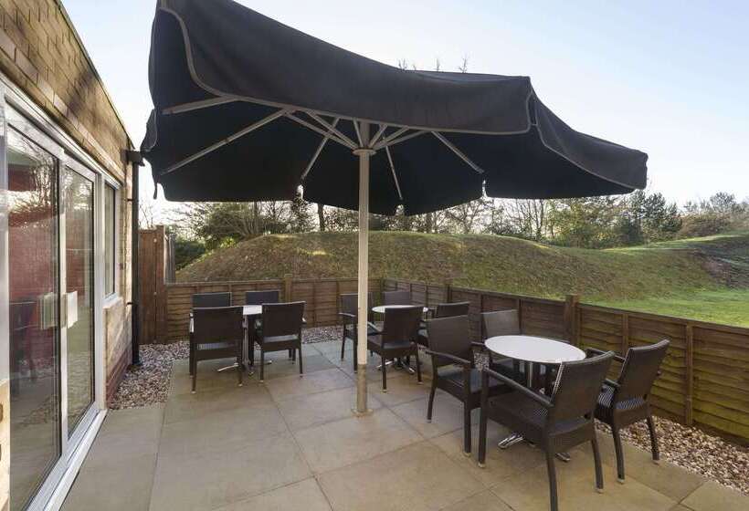 فندق Ramada London Stansted Airport