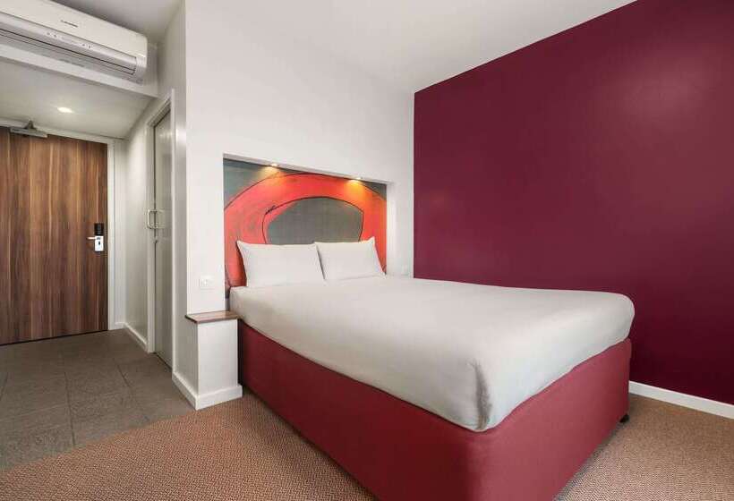فندق Ramada London Stansted Airport
