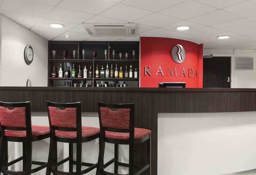 فندق Ramada London Stansted Airport