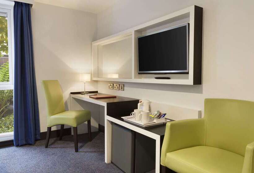 호텔 Ramada Oxford