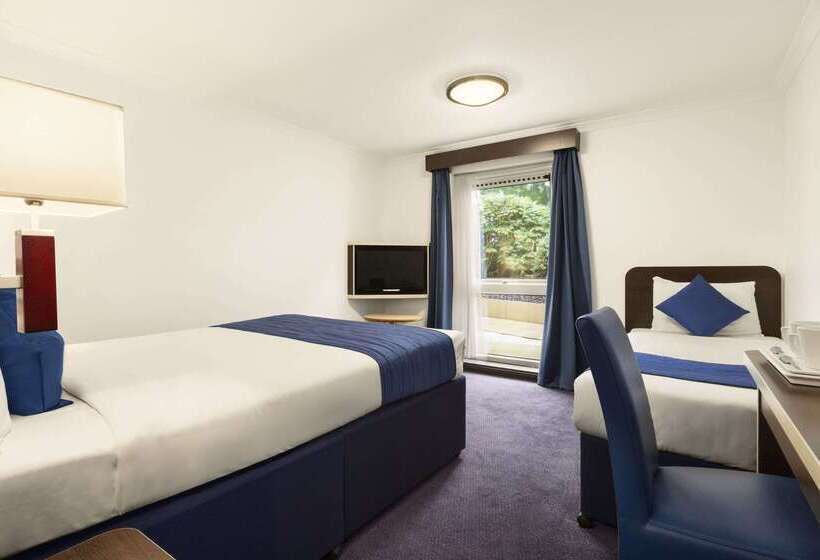 호텔 Ramada Oxford