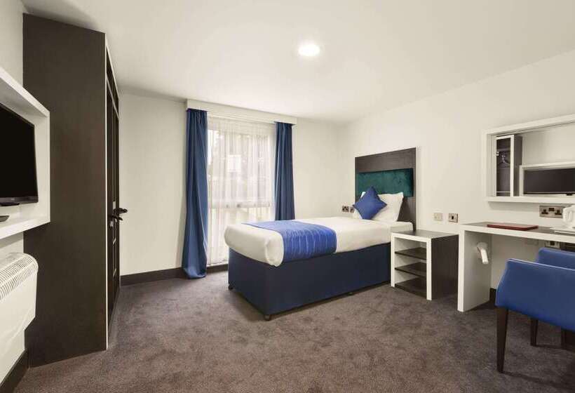 호텔 Ramada Oxford