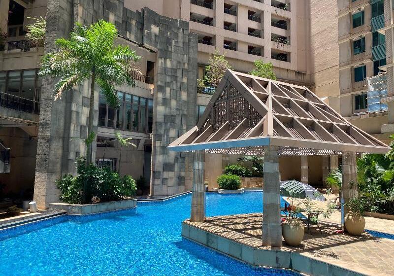 هتل Rambler Garden