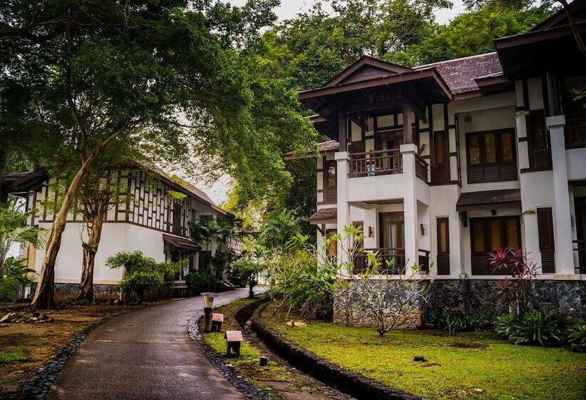 בית מלון כפרי Rebak Island Resort & Marina