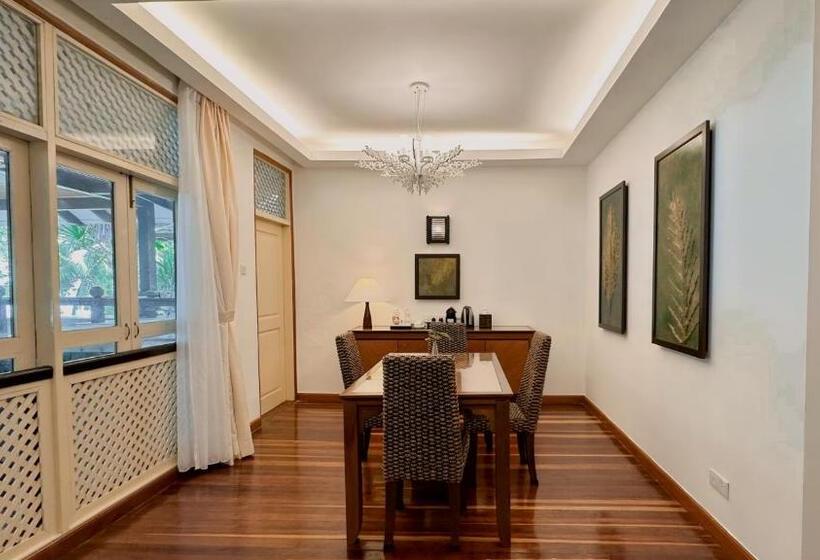 בית מלון כפרי Rebak Island Resort & Marina