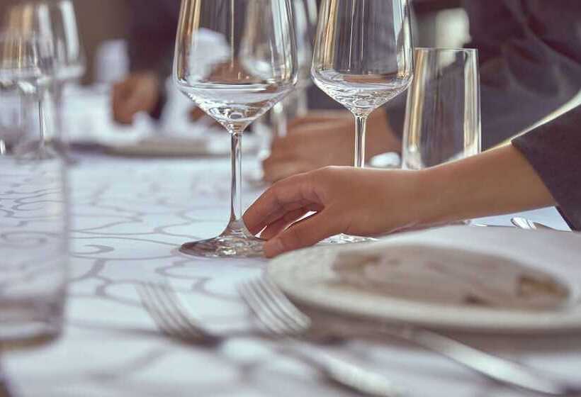 هتل Regent Hong Kong