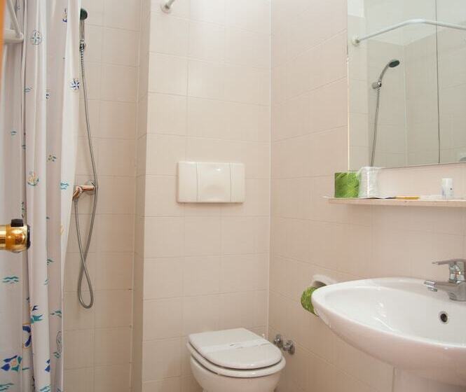 בית מלון כפרי Rodia