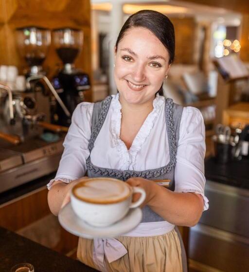 호텔 Seevilla Wolfgangsee