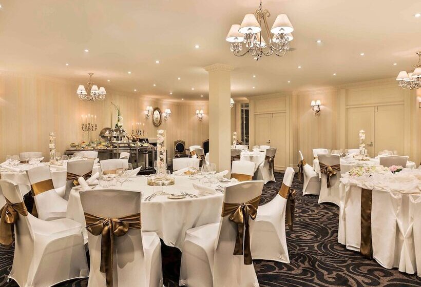 Sofitel Queenstown Hotel & Spa