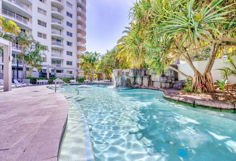 هتل Sovereign On The Gold Coast