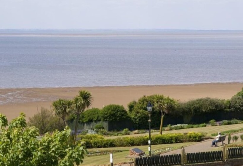 ホテル The Golden Lion