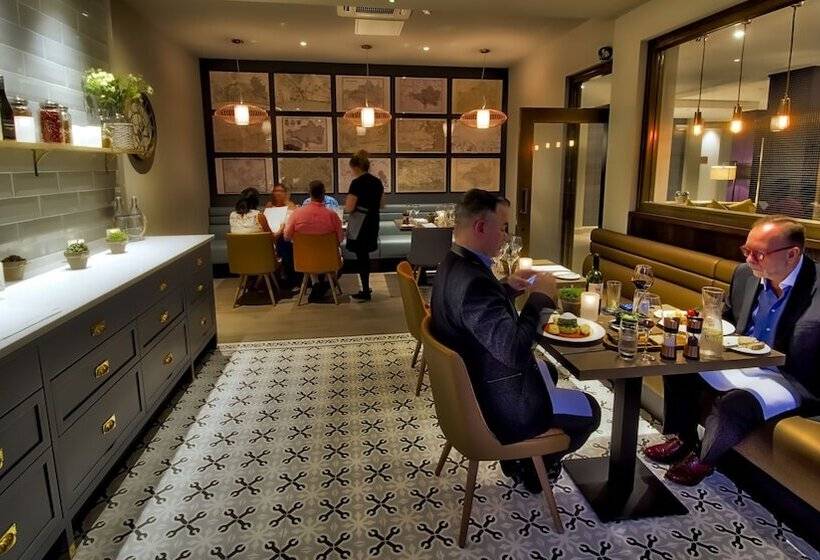 Отель The Orchid