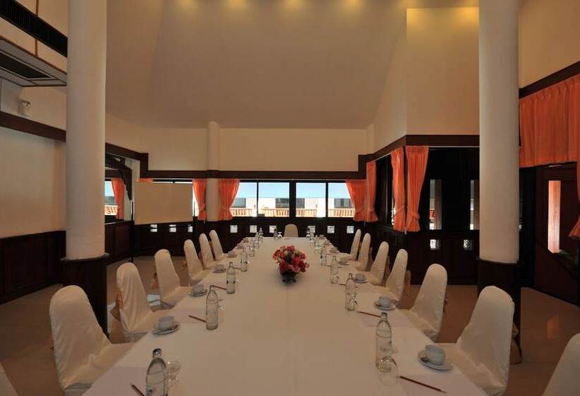 Hotel The Privacy Beach Resort & Spa