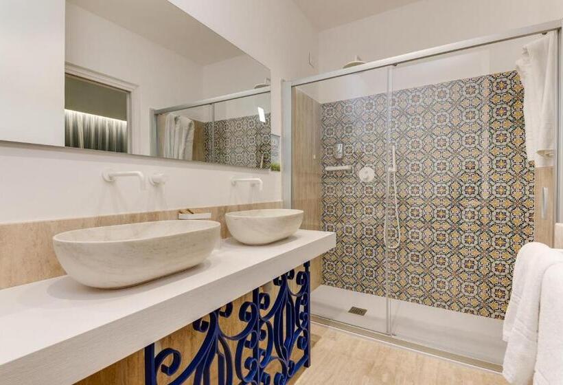 ホテル La Tonnara Di Bonagia Resort