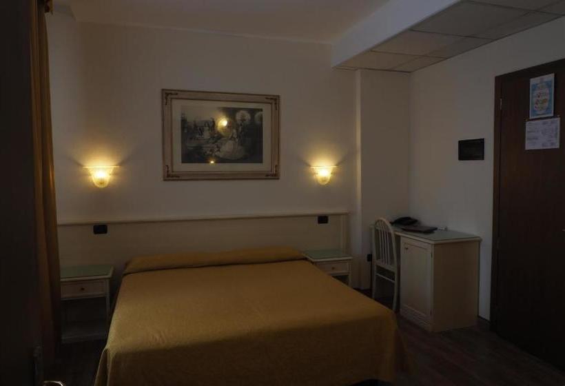 Отель Villa Adele