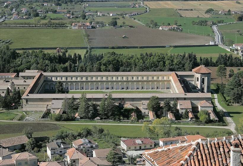 호텔 Villa Cosilinum