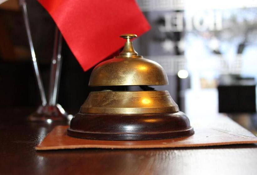 호텔 Villa Cosilinum