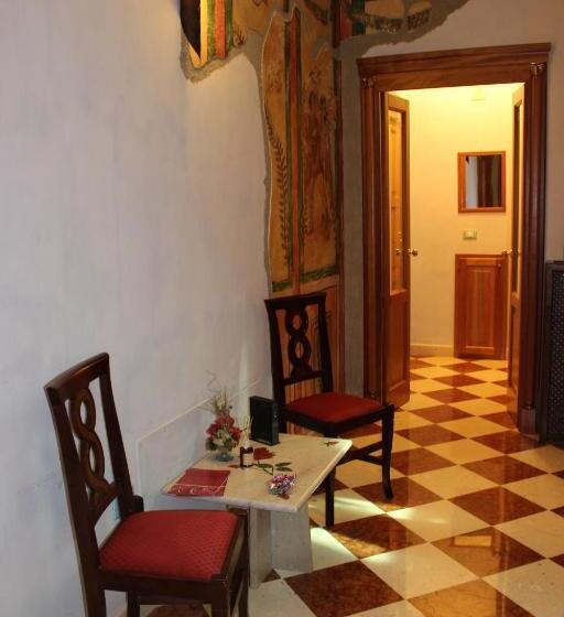 호텔 Villa Cosilinum