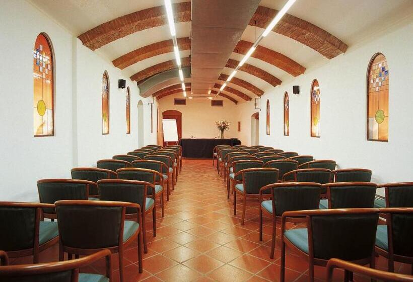 בית מלון כפרי Villa San Lucchese