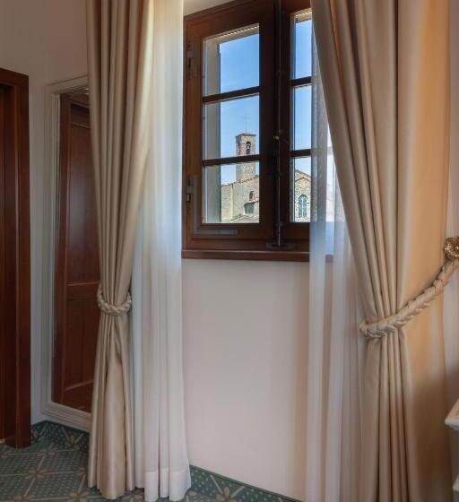 בית מלון כפרי Villa San Lucchese