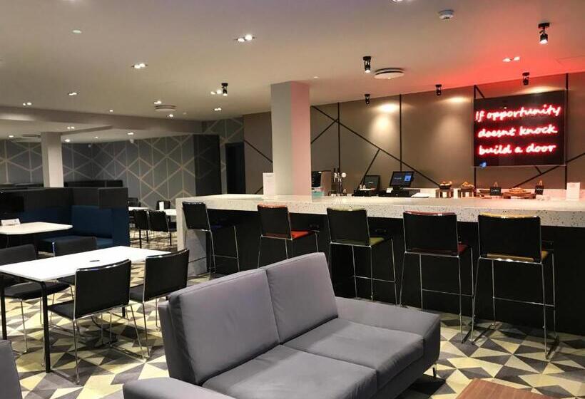 Village Hotel Birmingham Walsall