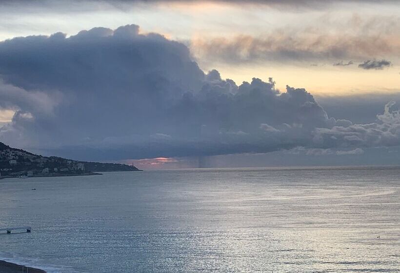 ホテル Hôtel West End Promenade