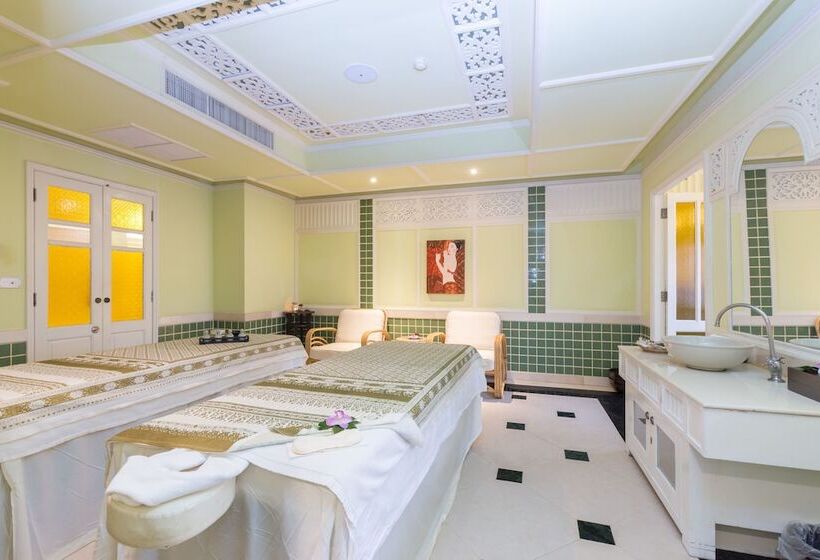 Hotel Wora Bura Hua Hin Resort & Spa