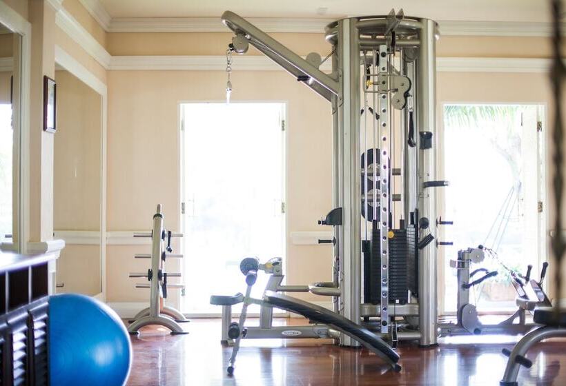 Hotel Wora Bura Hua Hin Resort & Spa