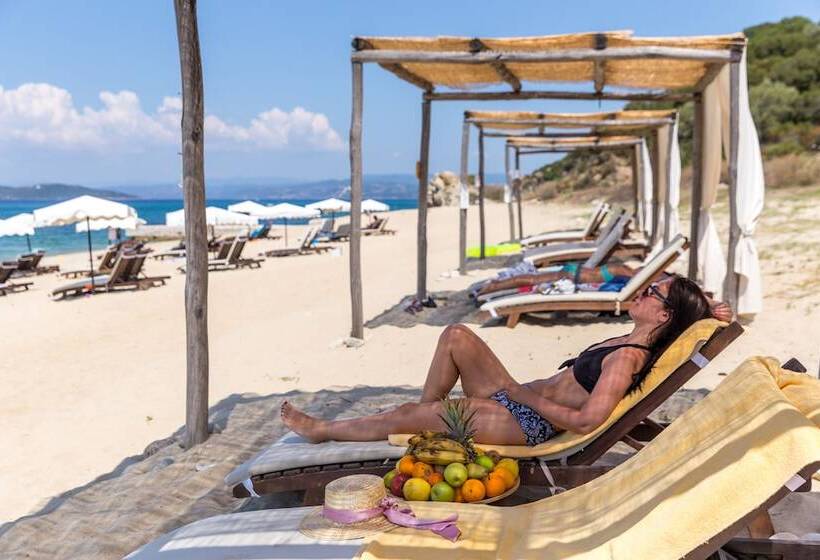 בית מלון כפרי Xenia Ouranoupolis