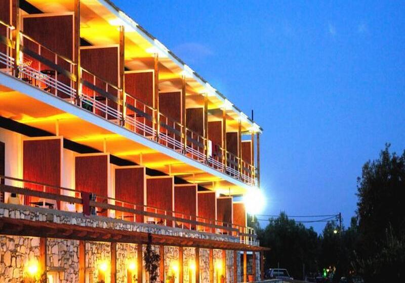 בית מלון כפרי Xenia Ouranoupolis