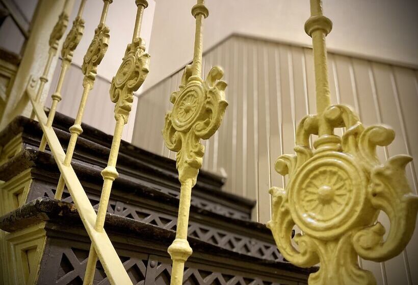 Xo Hotels City Centre