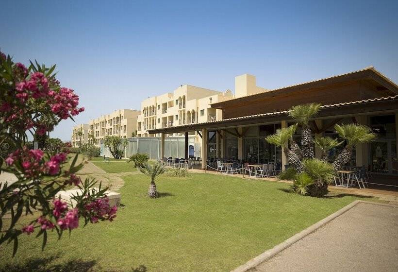 בית מלון כפרי The Navigator - Palm Oasis Alvor - All Inclusive