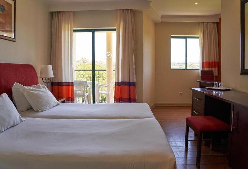 בית מלון כפרי The Navigator - Palm Oasis Alvor - All Inclusive