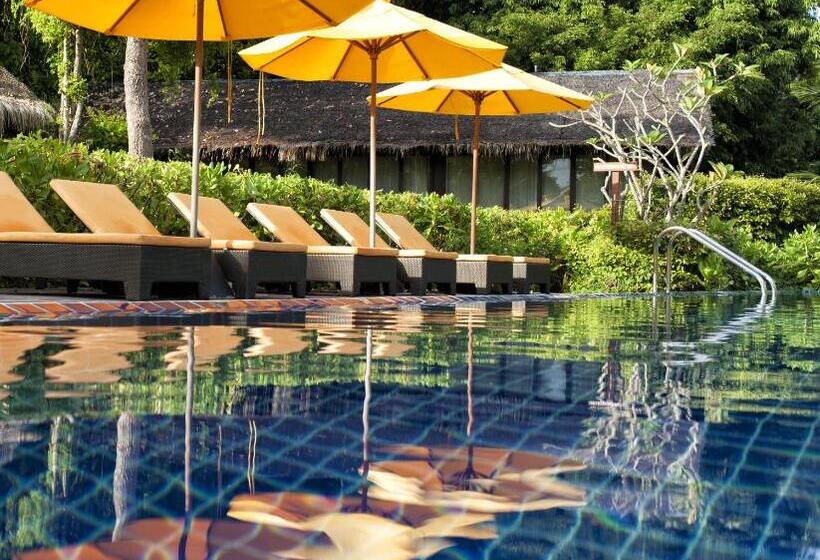 酒店 Zeavola Resort